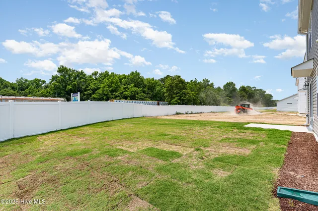 $299,706 | 9 West Emily Gardens Drive, Selma, NC 27576