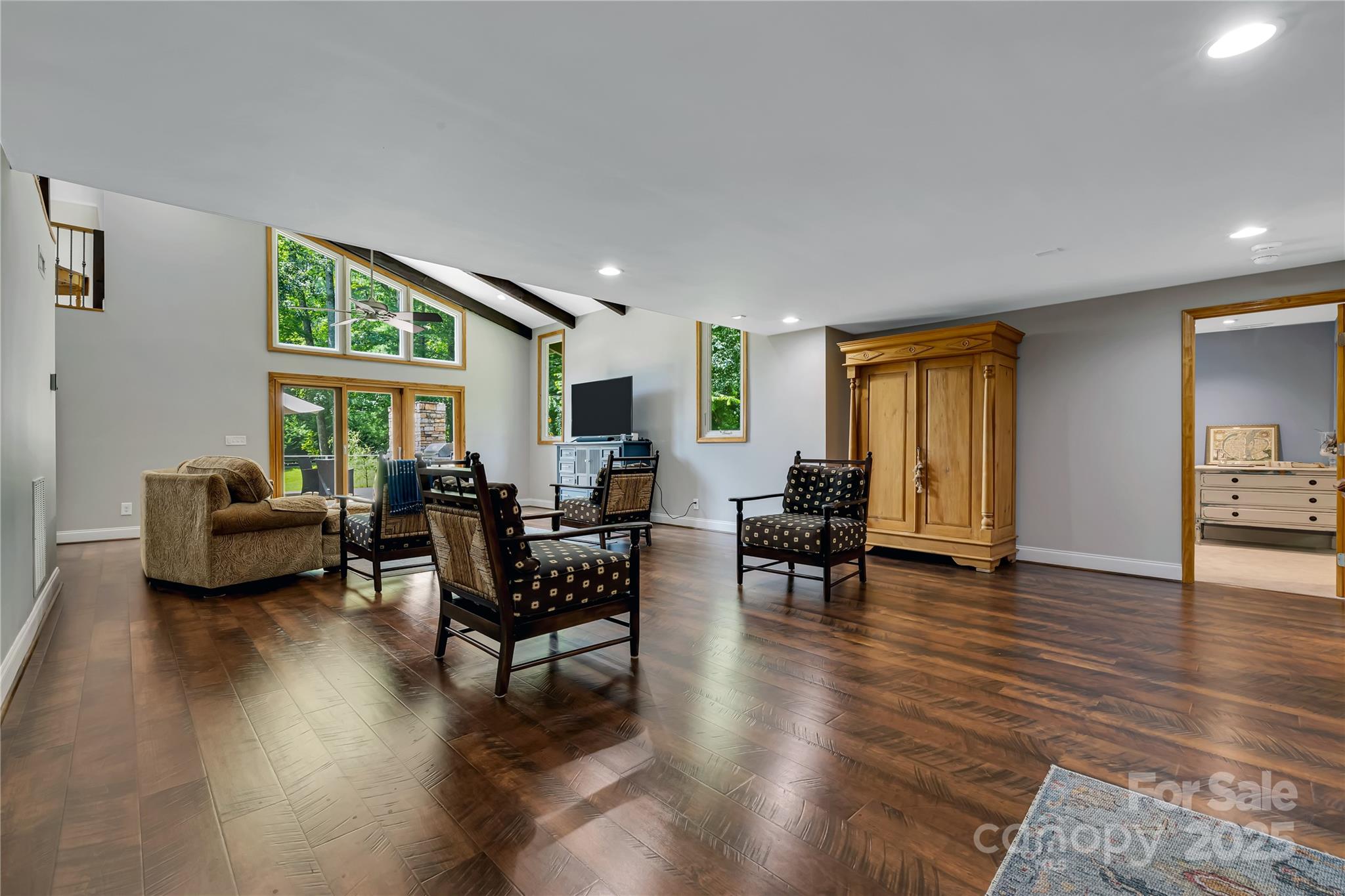 16 Due West Road Hendersonville, NC 28792 - Photo 18 of 25 Gallery Image 18