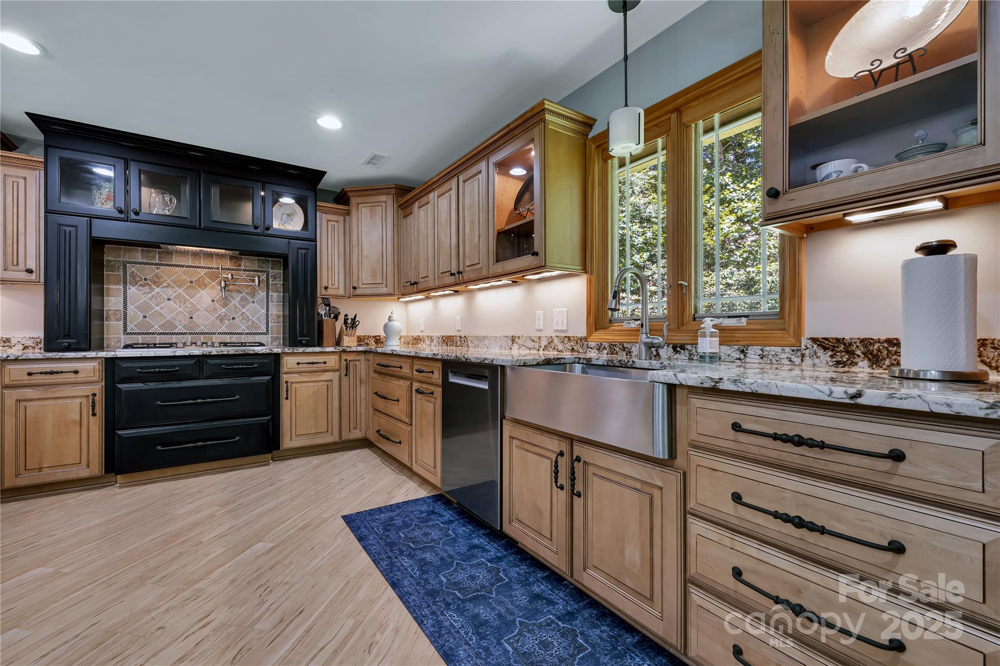 16 Due West Road Hendersonville, NC 28792 - Photo 2 of 25 Gallery Image 2
