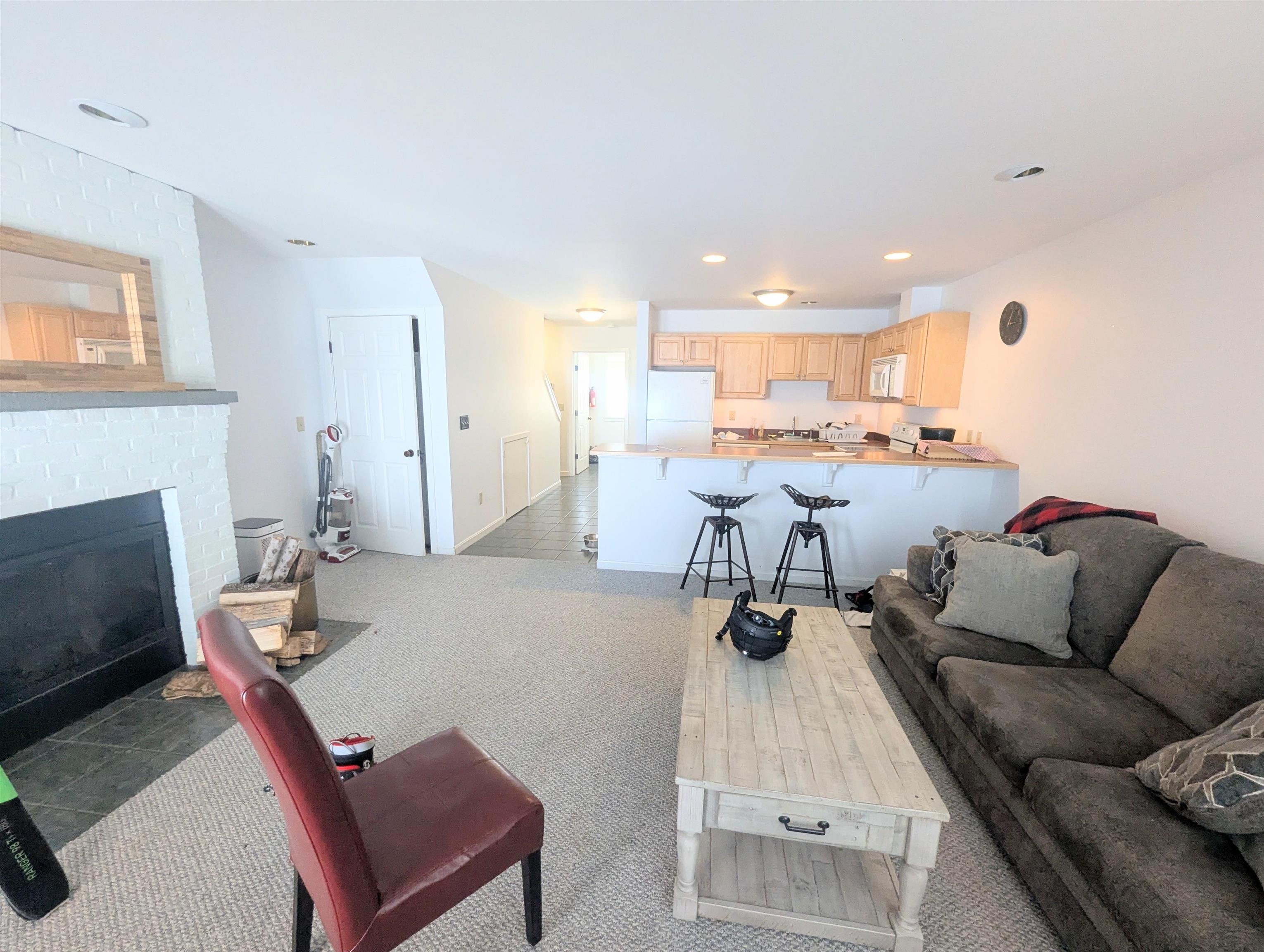 210 Powderhorn Road, Unit 1102 Burke, VT 05832 - Photo 14 of 32