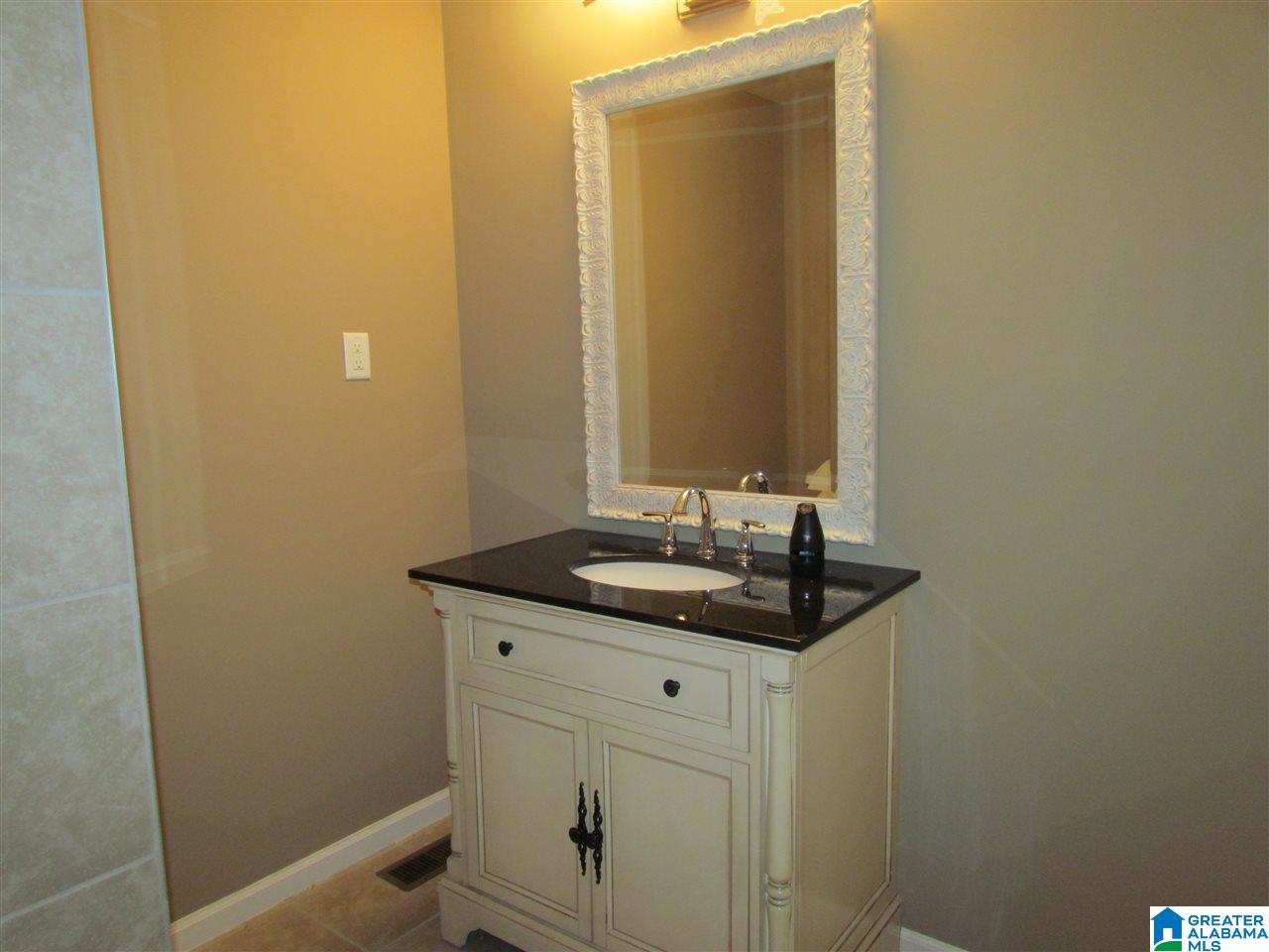 1738 Brewster Road Birmingham, AL 35235 - Photo 6 of 19