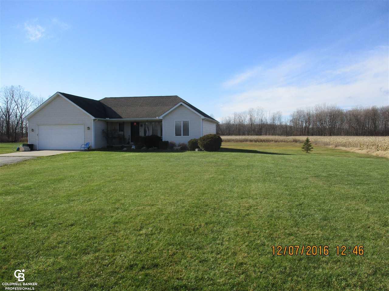 927 Cove Road Goodells, MI 48027 - Photo 15 of 16 31309034-14.JPG