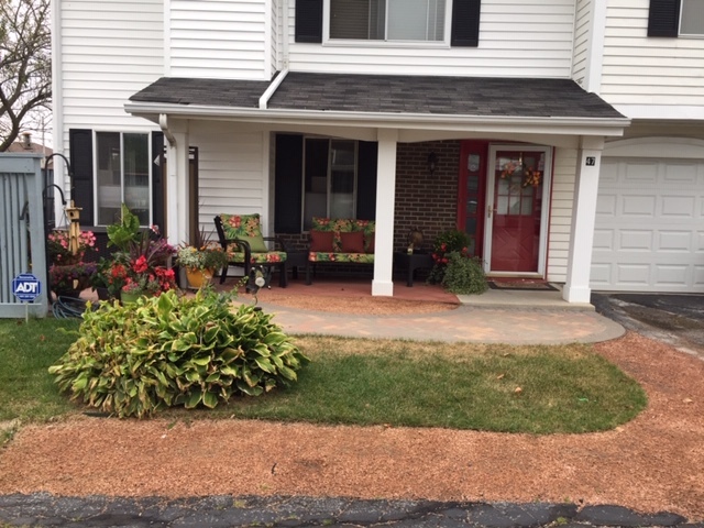 47 Red Barn Road Matteson, IL 60443 - Photo 1 of 8 a view of a house with patio