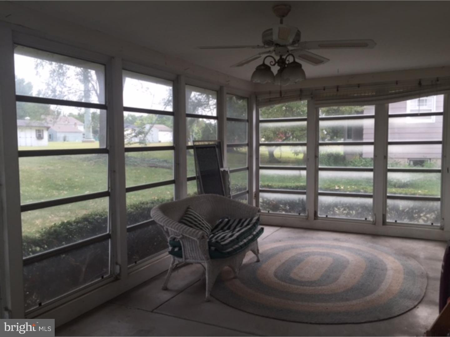 810 Hilltop Road Cinnaminson, NJ 08077 - Photo 10 of 13 Sun Room
