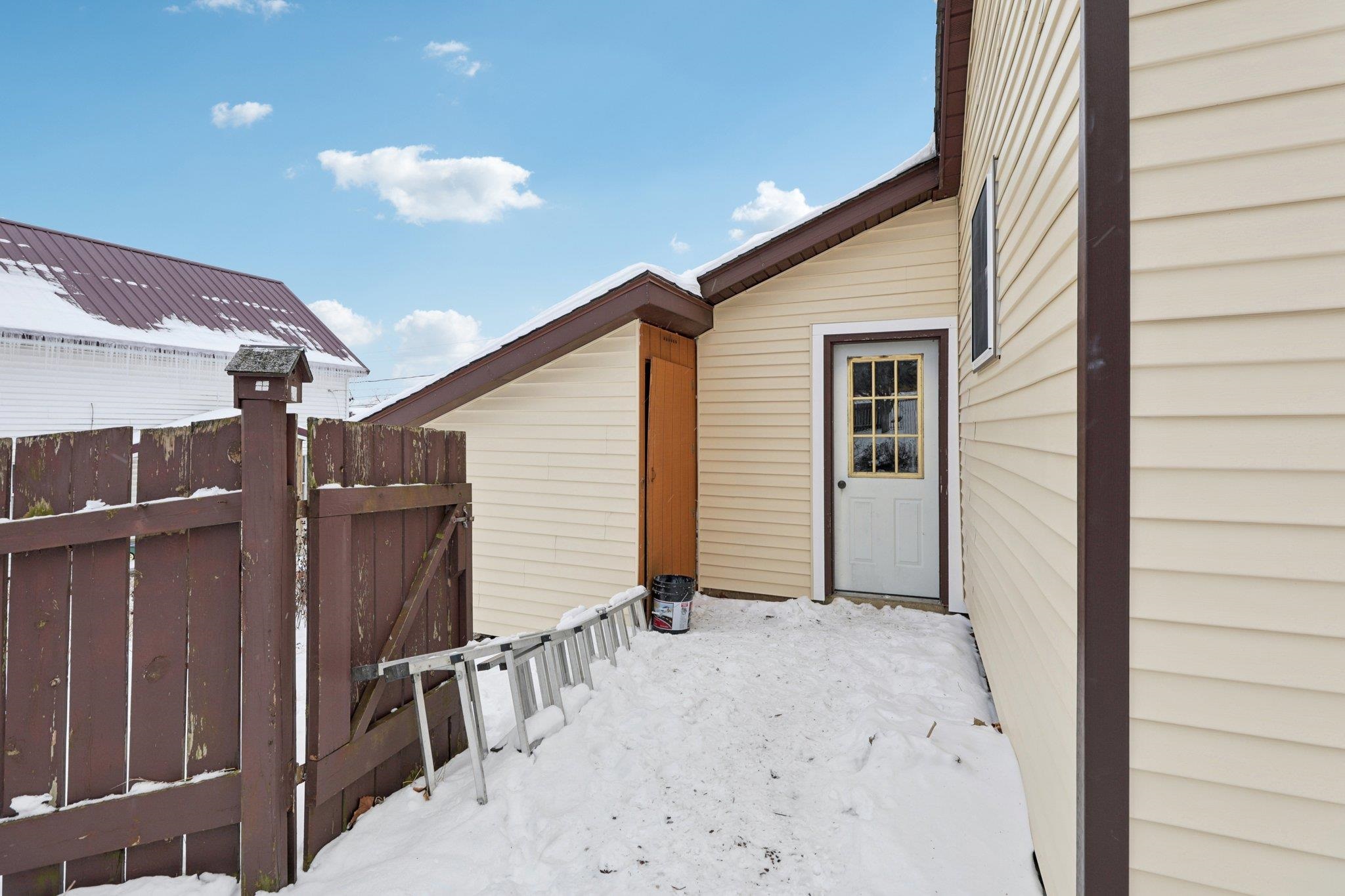 114 Keane Street Ridgeway, WI 53582 - Photo 26 of 33