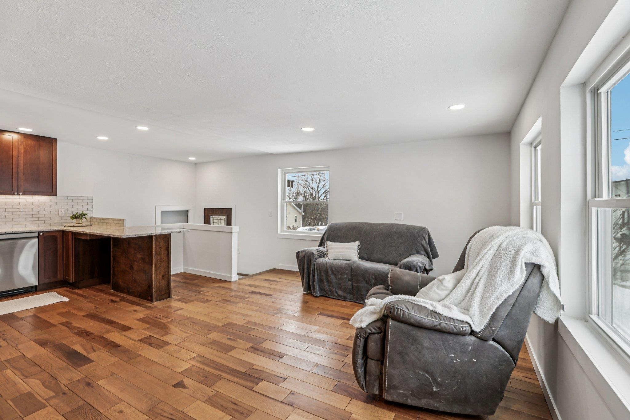 114 Keane Street Ridgeway, WI 53582 - Photo 8 of 33