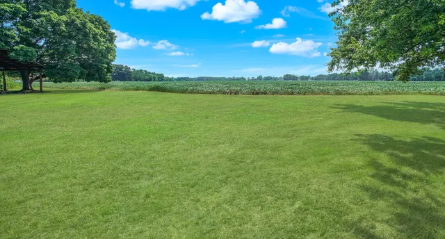 $1,925,000 | 4478 Highway 139, St. Joseph, MI 49085