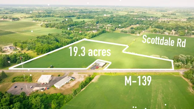 $1,925,000 | 4478 Highway 139, St. Joseph, MI 49085