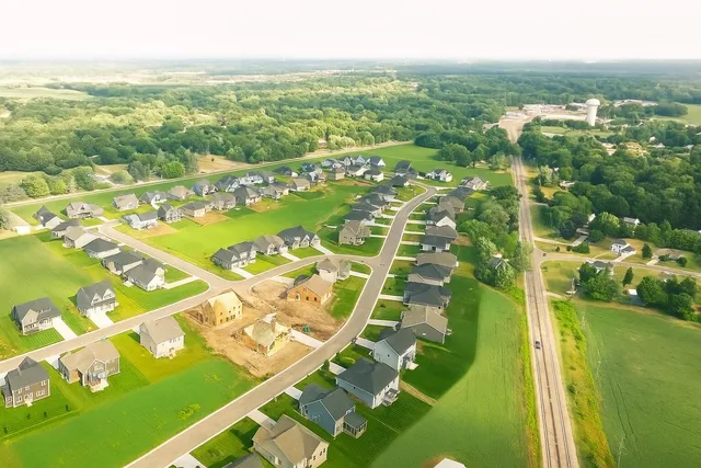 $1,925,000 | 4478 Highway 139, St. Joseph, MI 49085