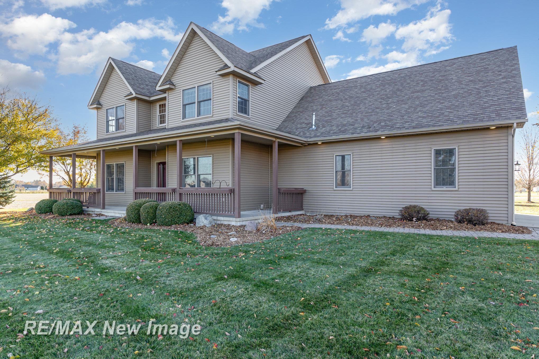4567 North Graham Road Freeland, MI 48623 - Photo 3 of 54 Gallery Image 3