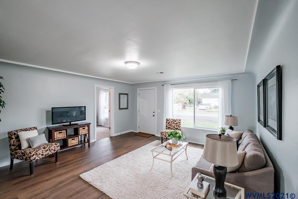 350 Center Street Lebanon, OR 97355 - Photo 4 of 35 Gallery Image 4