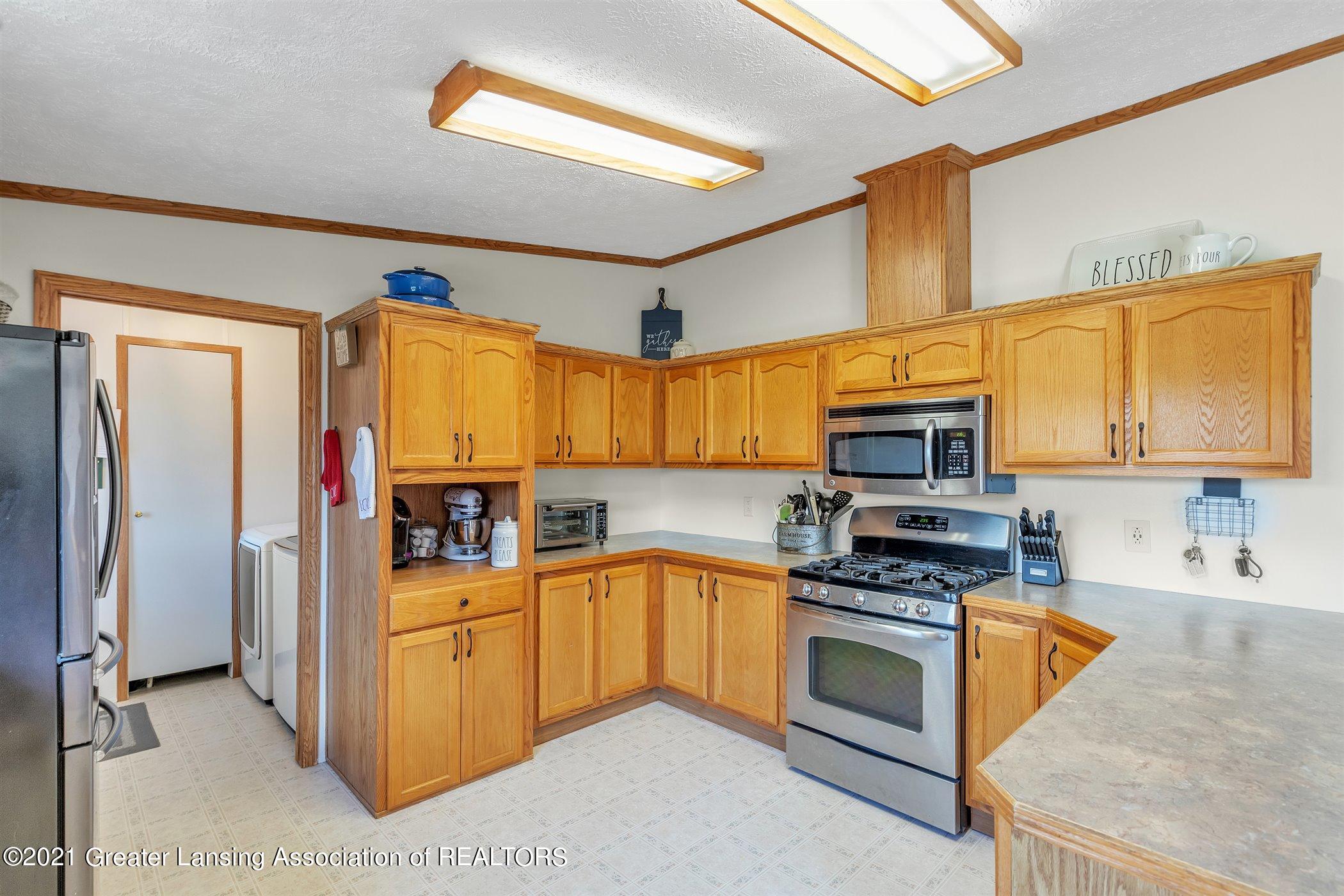 7225 Eaton Rapids Road Springport, MI 49284 - Photo 10 of 36 Kitchen 1