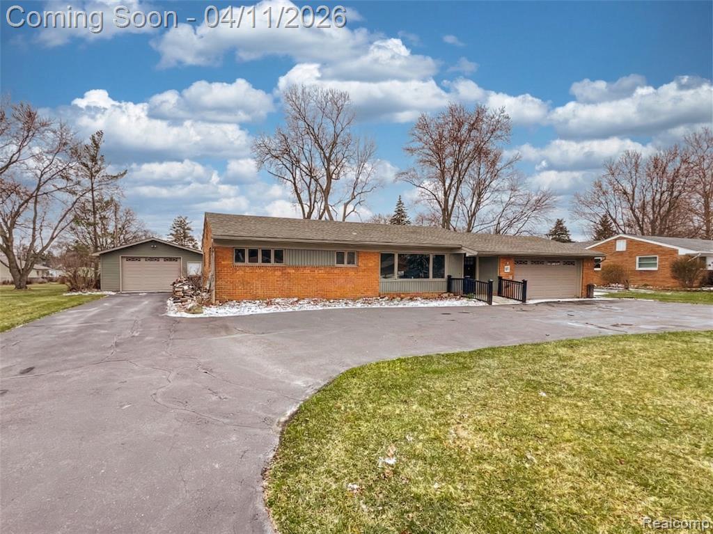 91 Wendelton Road Troy, MI 48084 - Photo 33 of 42