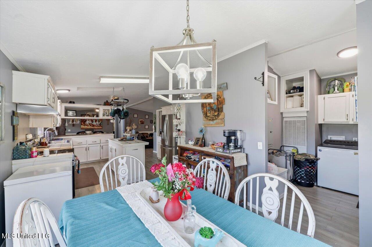 138 Collier Lane Florence, MS 39073 - Photo 14 of 36 11-138 Collier Ln _ Home Tours MS