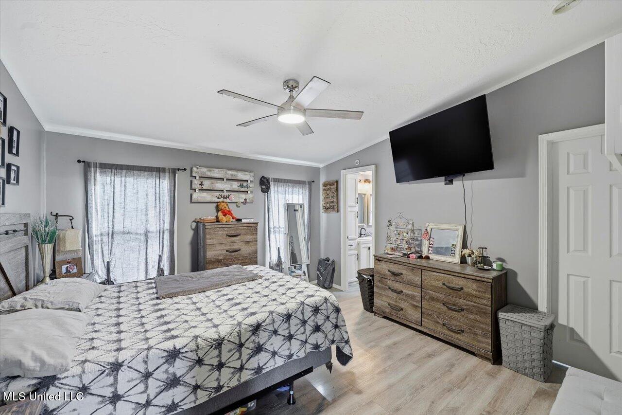 138 Collier Lane Florence, MS 39073 - Photo 19 of 36 16-138 Collier Ln _ Home Tours MS