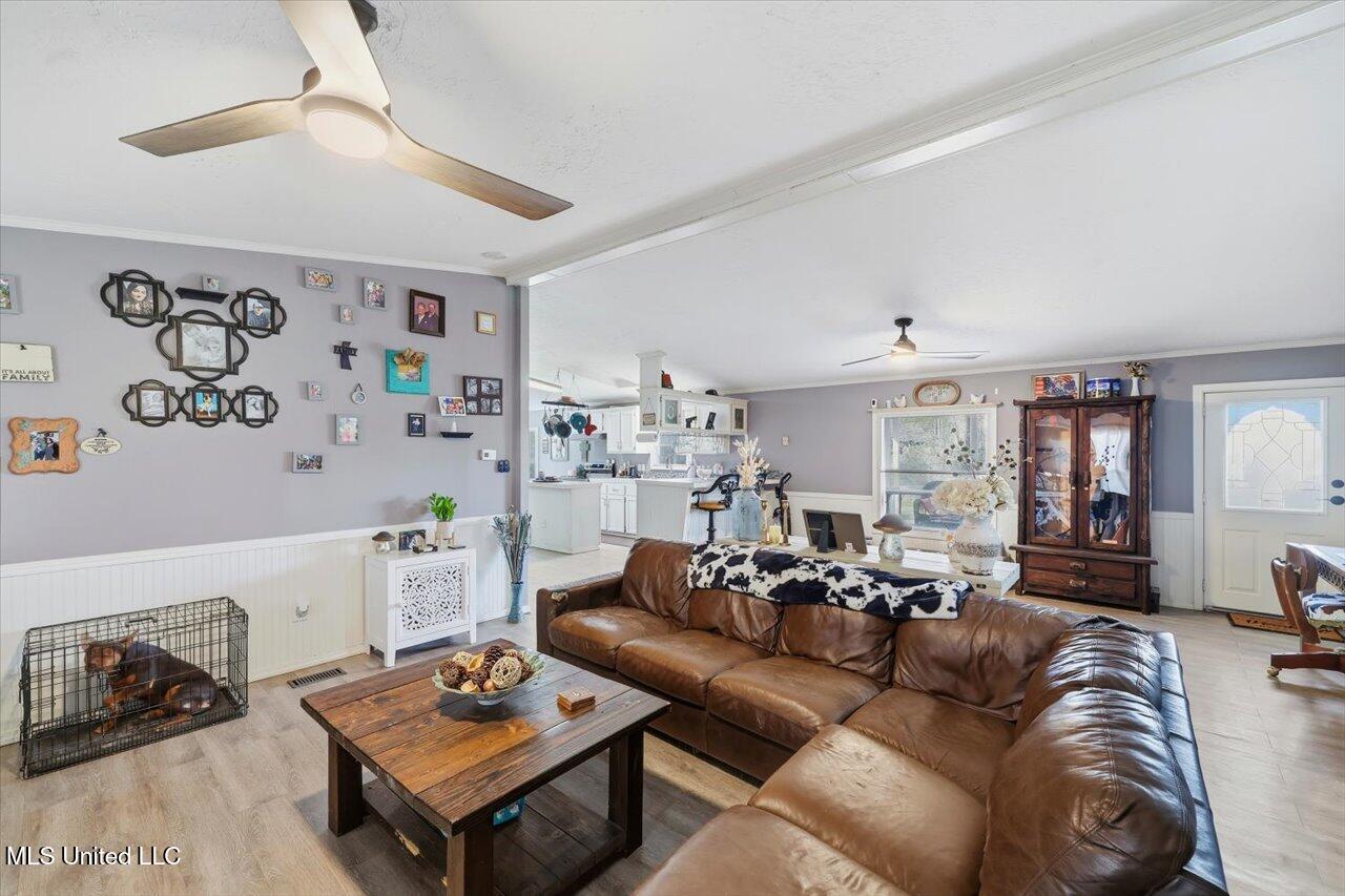 138 Collier Lane Florence, MS 39073 - Photo 8 of 36 05-138 Collier Ln _ Home Tours MS