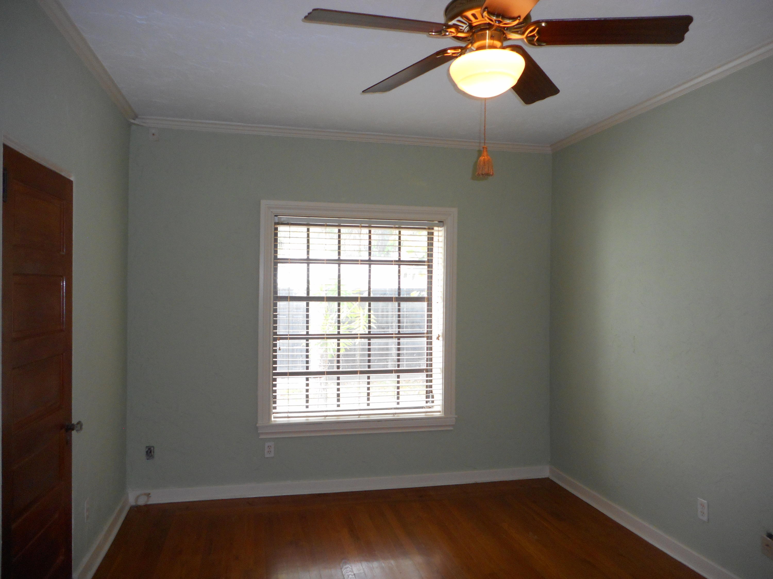 709 Avon Road West Palm Beach, FL 33401 - Photo 24 of 27 Guest Bedroom