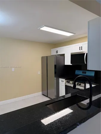 $3,100 | 11061 Northwest 39th Street, Unit 1, Coral Springs, FL 33065