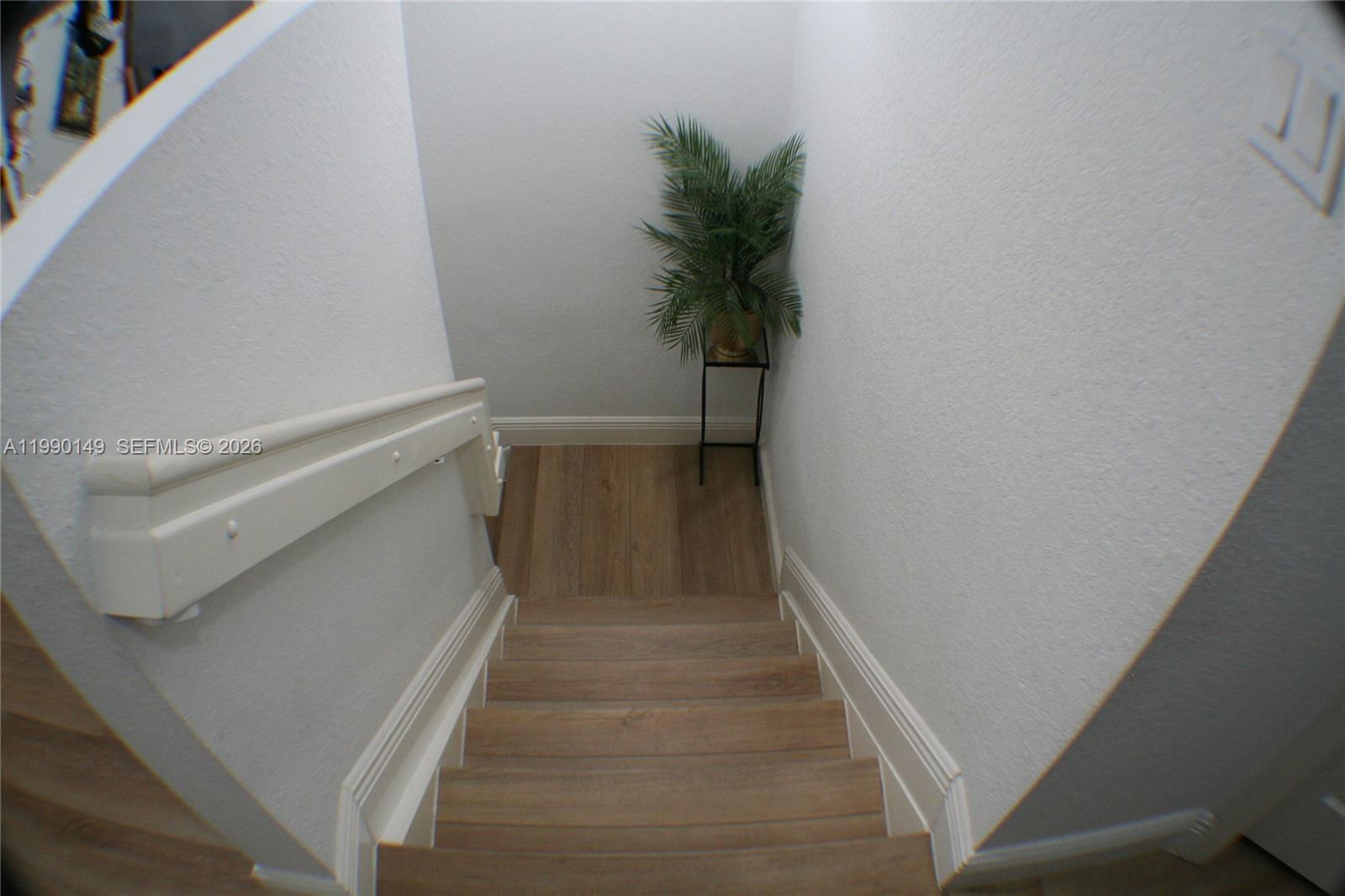 4964 Southwest 128th Avenue Miramar, FL 33027 - Photo 14 of 31 Stairs