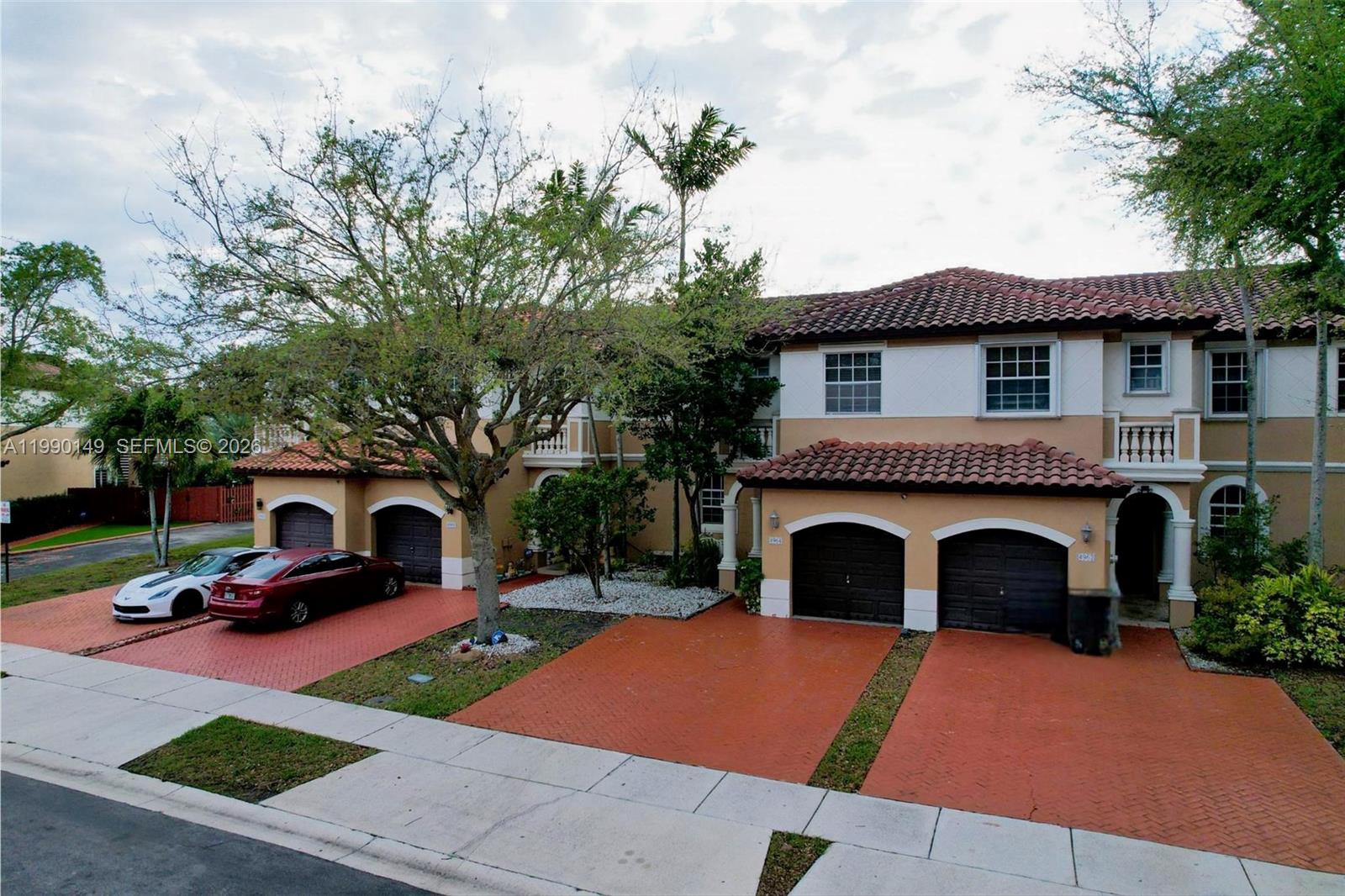 4964 Southwest 128th Avenue Miramar, FL 33027 - Photo 2 of 31 Front Side View
