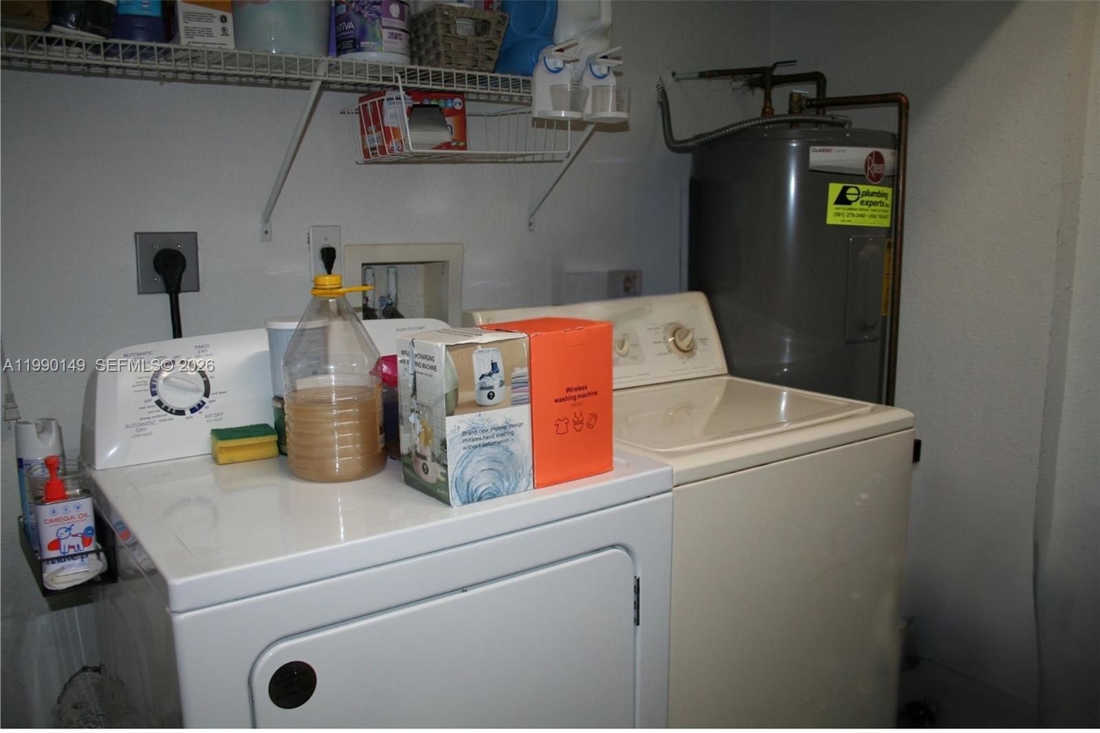 4964 Southwest 128th Avenue Miramar, FL 33027 - Photo 22 of 31 Laundry