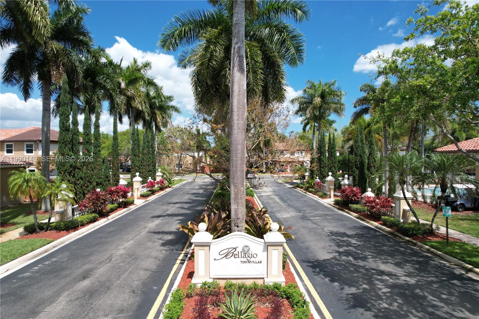 4964 Southwest 128th Avenue Miramar, FL 33027 - Photo 5 of 31 Bellagio Entrance