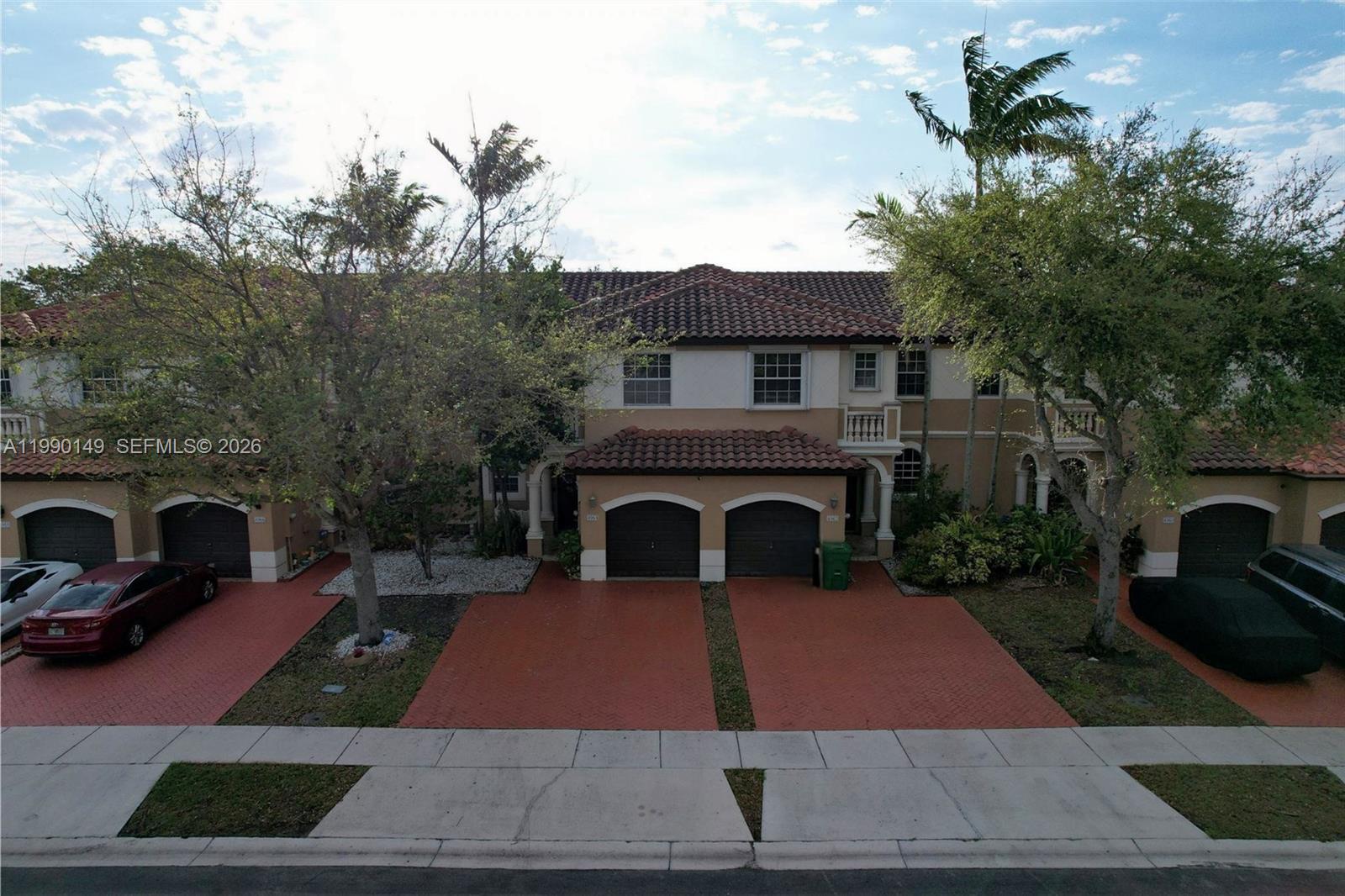 4964 Southwest 128th Avenue Miramar, FL 33027 - Photo 6 of 31 Front of Home