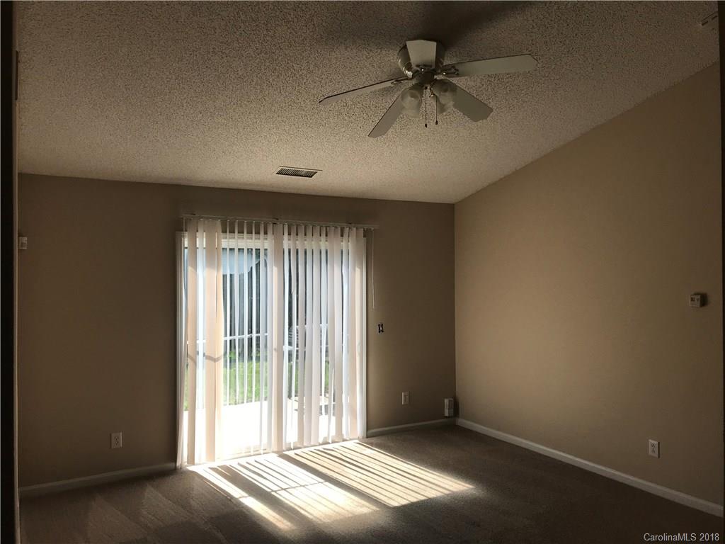 5214 Deerton Road Charlotte, NC 28269 - Photo 3 of 10