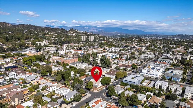 $2,075,000 | 2000 North New Hampshire Avenue, Los Feliz, CA 90027