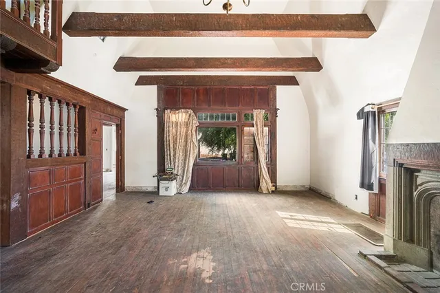 a view of livingroom with furniture and fireplace