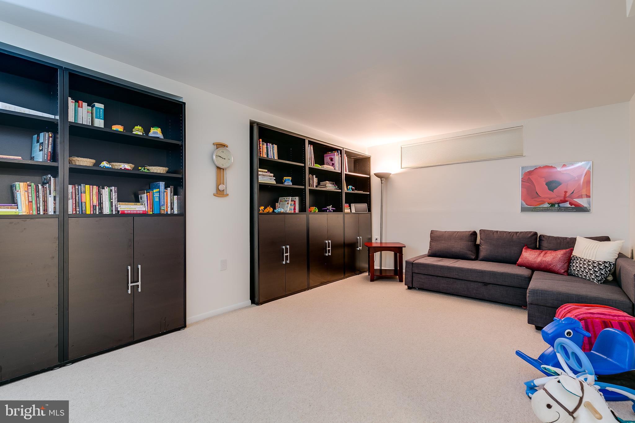 1589 Inlet Court Reston, VA 20190 - Photo 24 of 36 Lower Level rec room/office