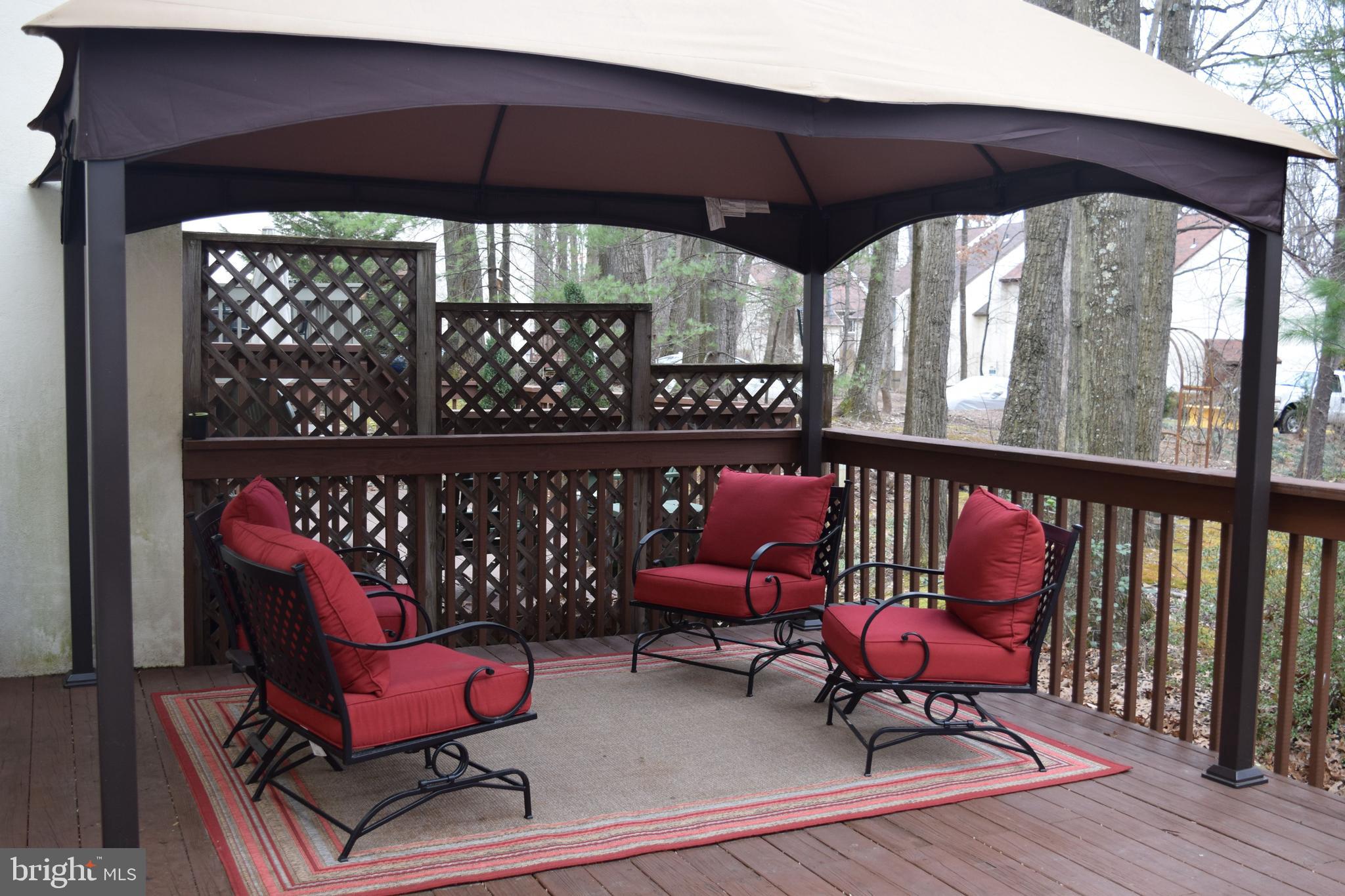 1589 Inlet Court Reston, VA 20190 - Photo 31 of 36 Plenty of deck space for entertaining