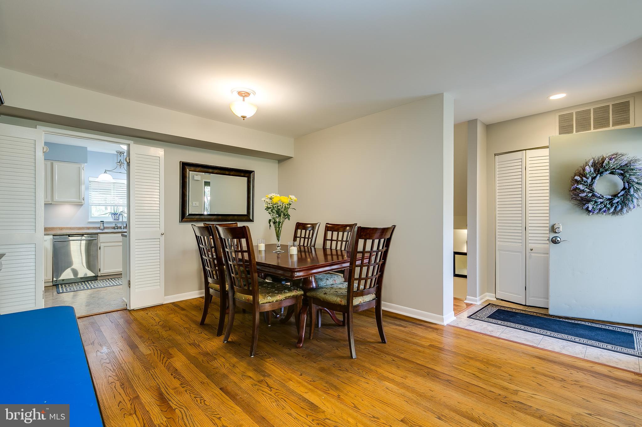 1589 Inlet Court Reston, VA 20190 - Photo 36 of 36 Versatile floor plan!