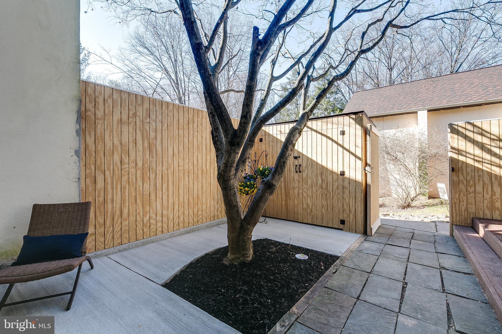 1589 Inlet Court Reston, VA 20190 - Photo 7 of 36 New fence and shed