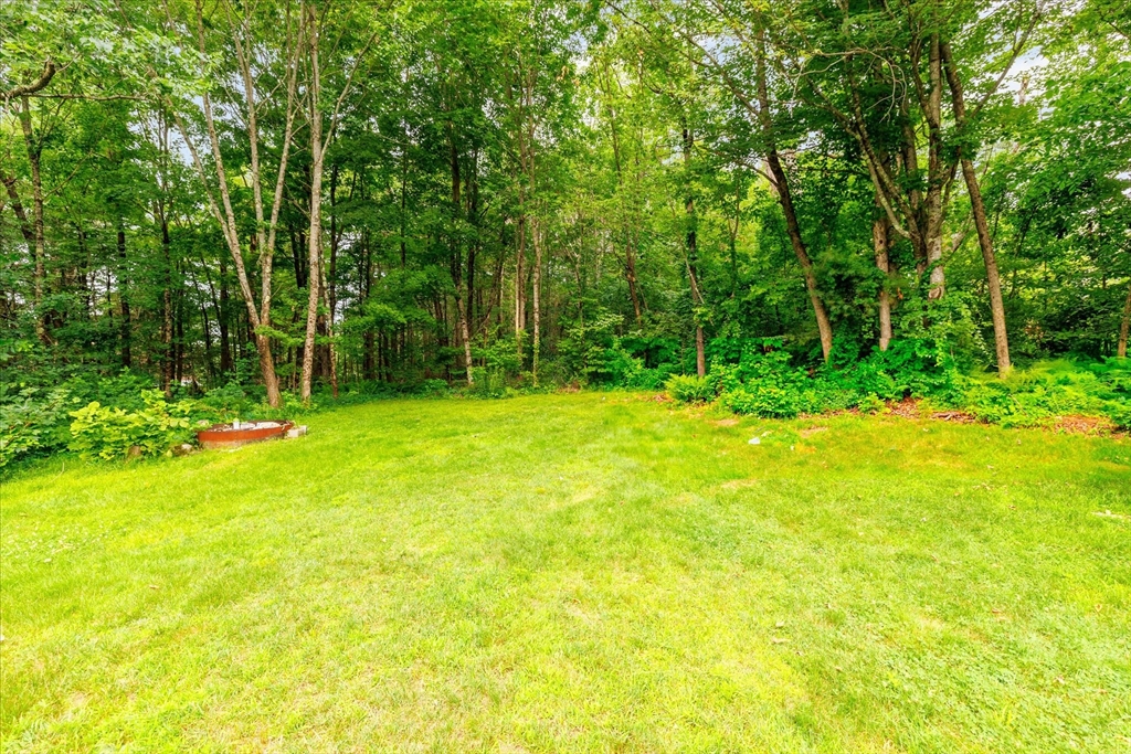 152 North Main Street Templeton, MA 01468 - Photo 4 of 24