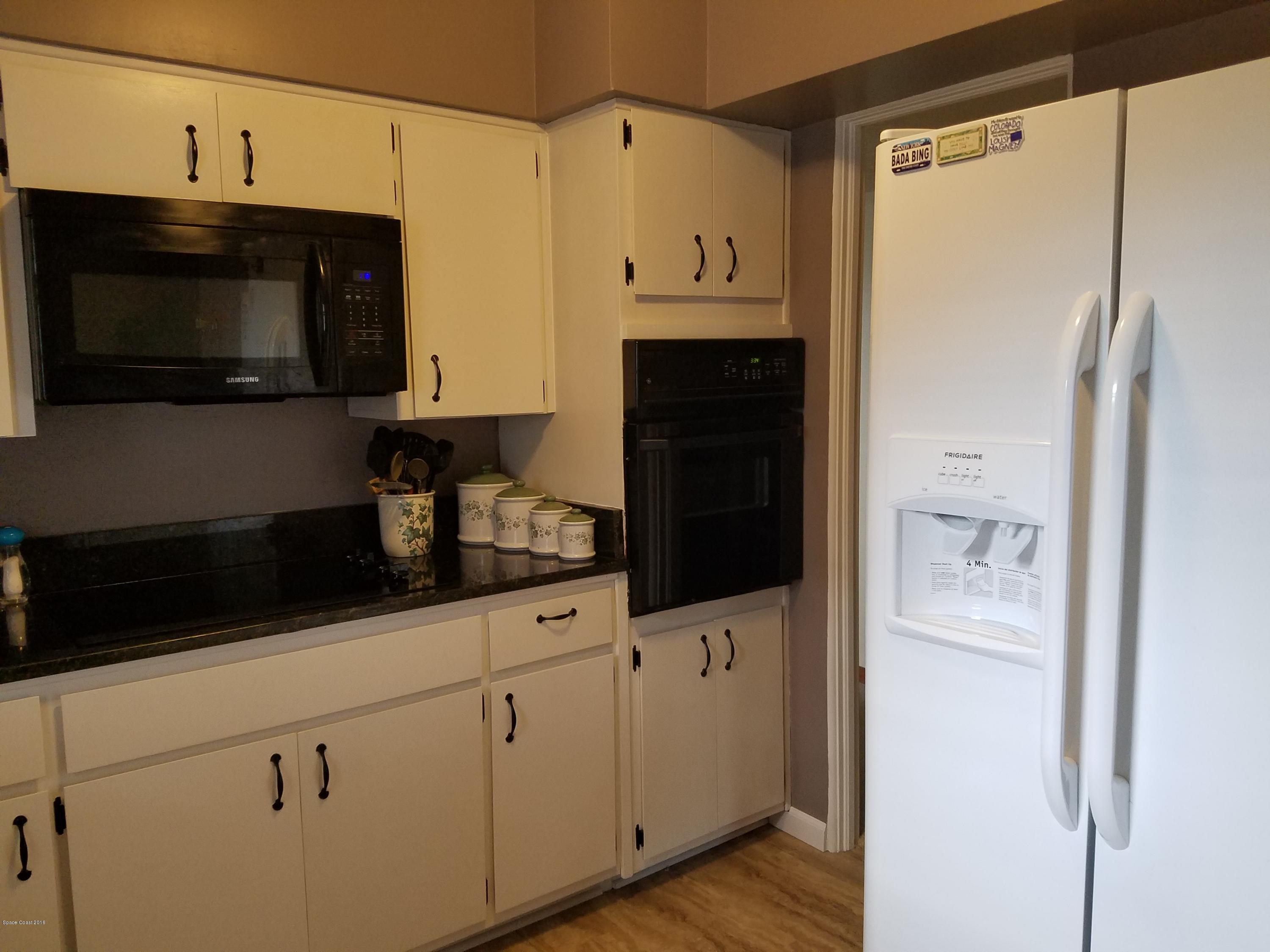 1882 Croton Road Melbourne, FL 32935 - Photo 13 of 37 k2