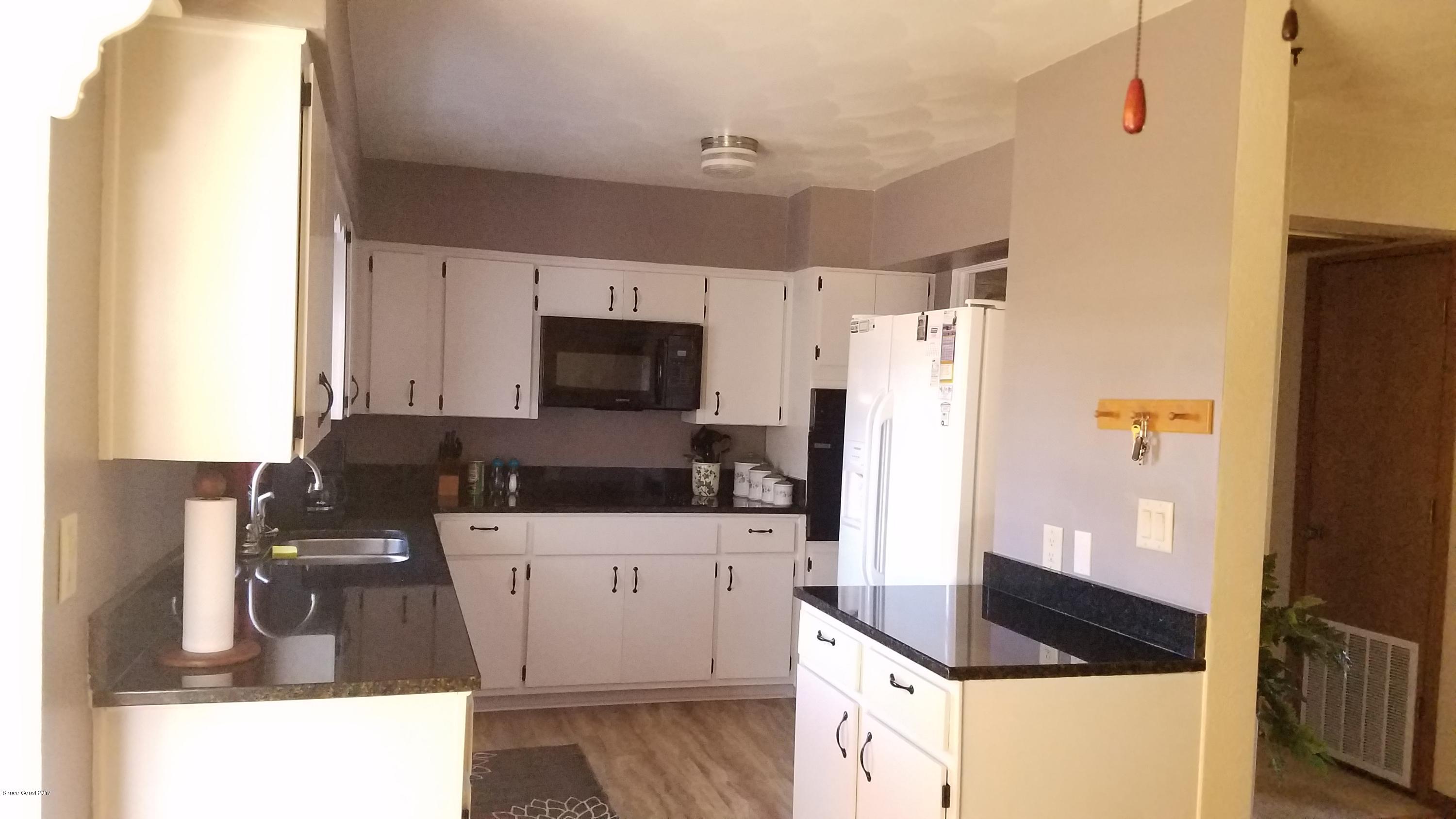 1882 Croton Road Melbourne, FL 32935 - Photo 15 of 37 kit1