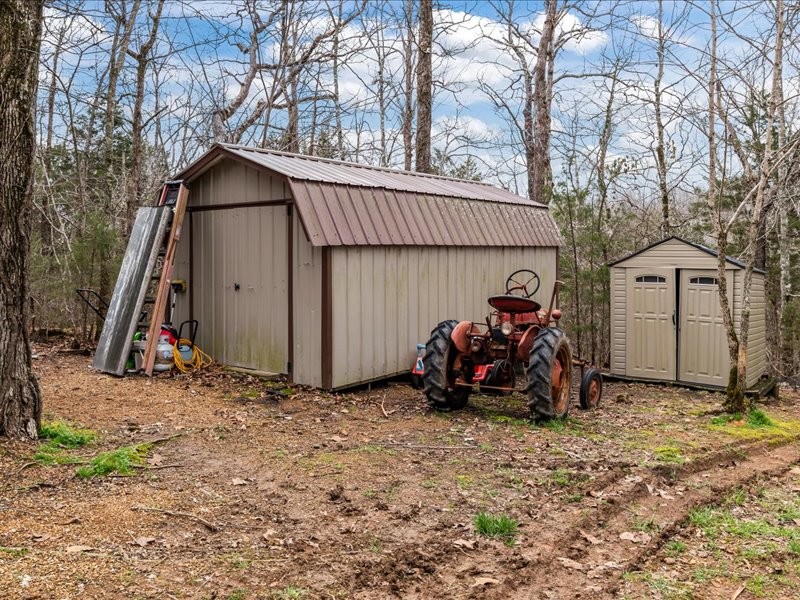 40 Long Point Road Linden, TN 37096 - Photo 35 of 40