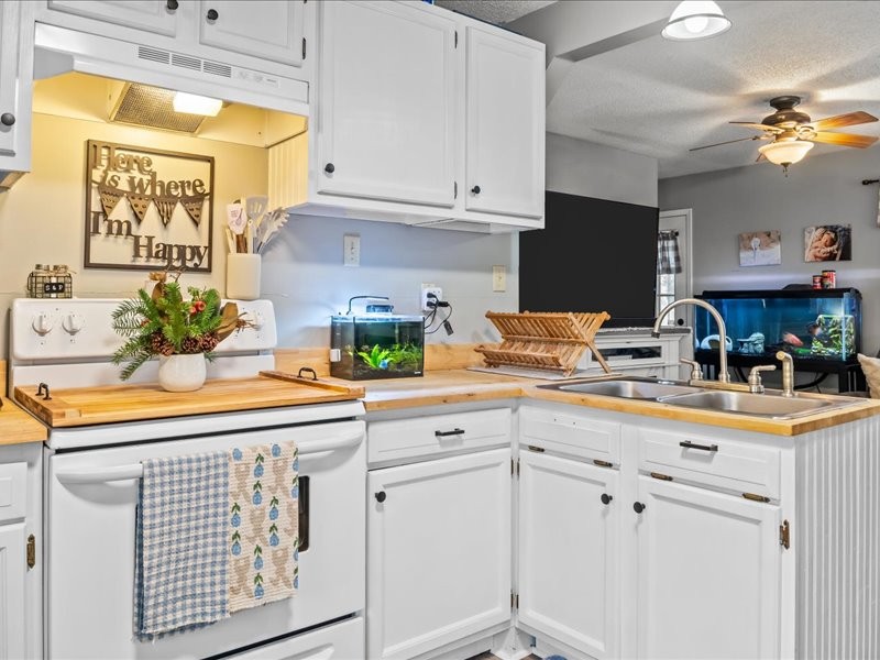 40 Long Point Road Linden, TN 37096 - Photo 8 of 40