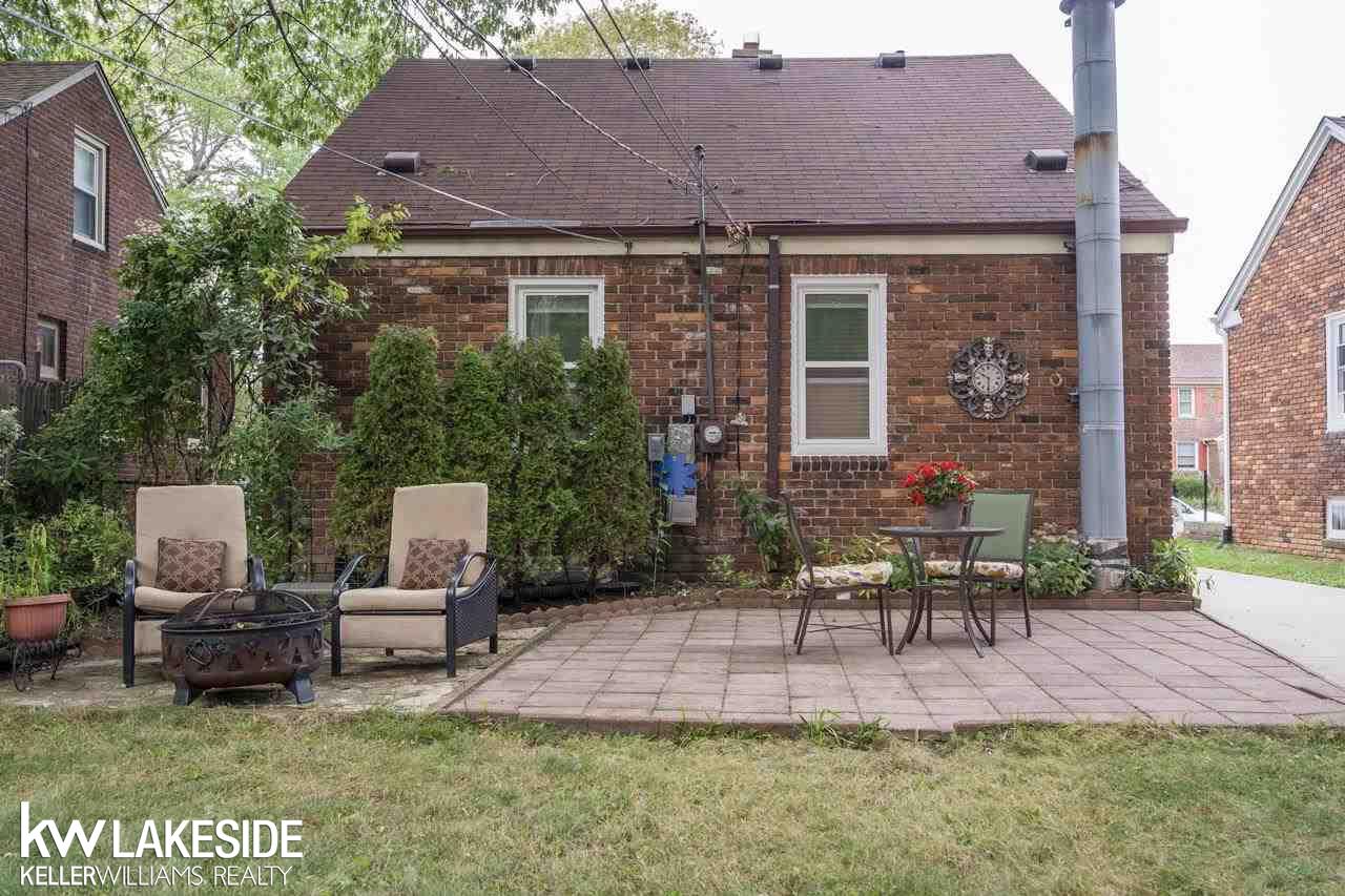1833 Hampton Road Grosse Pointe, MI 48236 - Photo 42 of 45