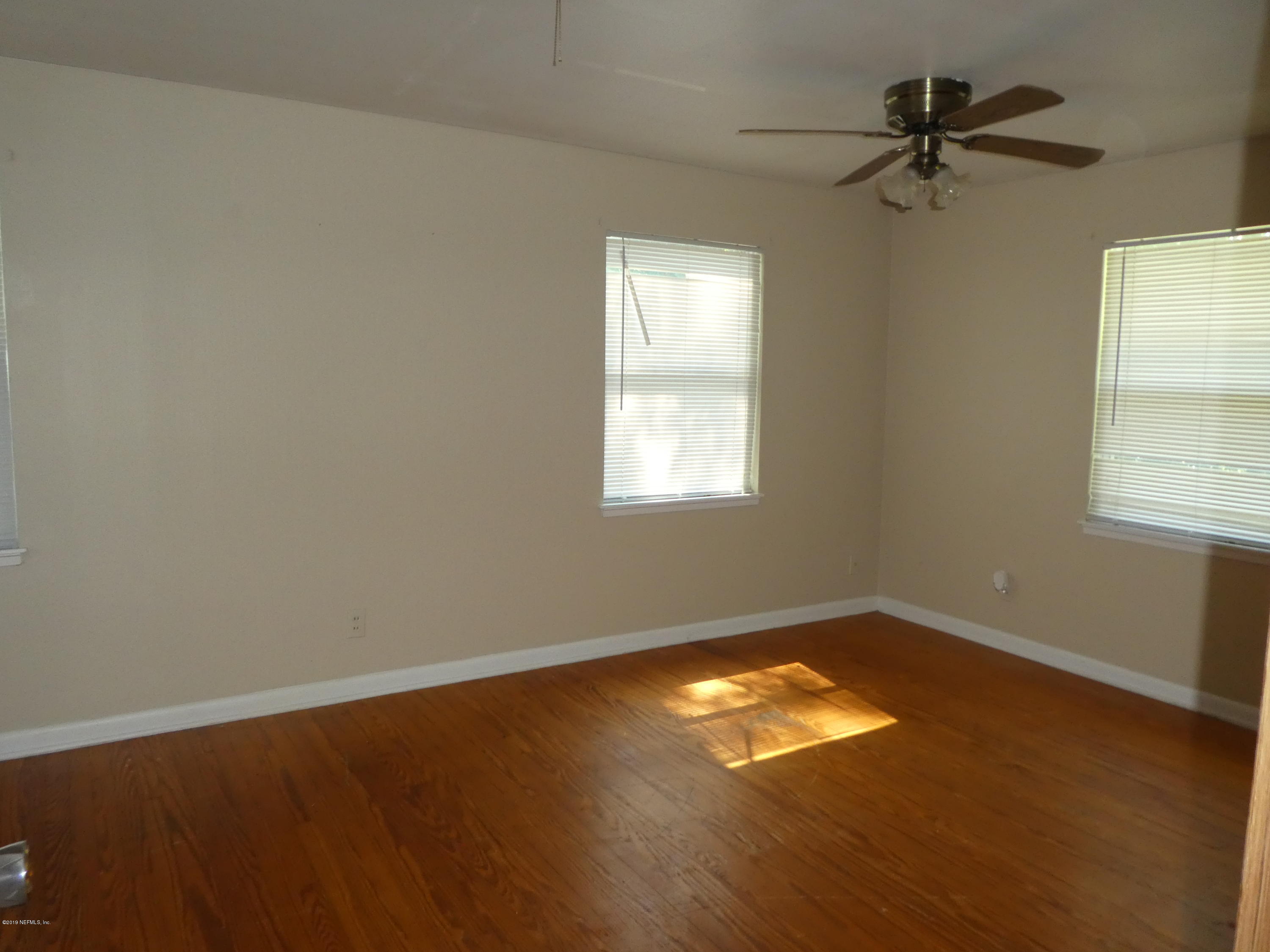 1687 Glendale Road Jacksonville, FL 32216 - Photo 8 of 16 Bedroom