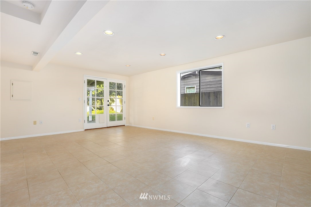 18501 129th Place Southeast Renton, WA 98058 - Photo 18 of 21 Gallery Image 18