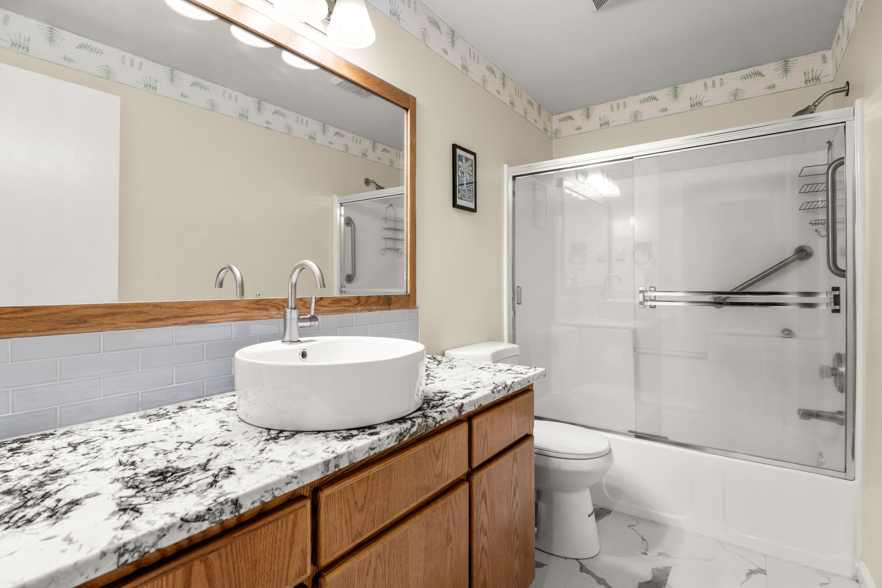 2217 Northeast Wells Acres Road Bend, OR 97701 - Photo 12 of 18 26-Bathroom