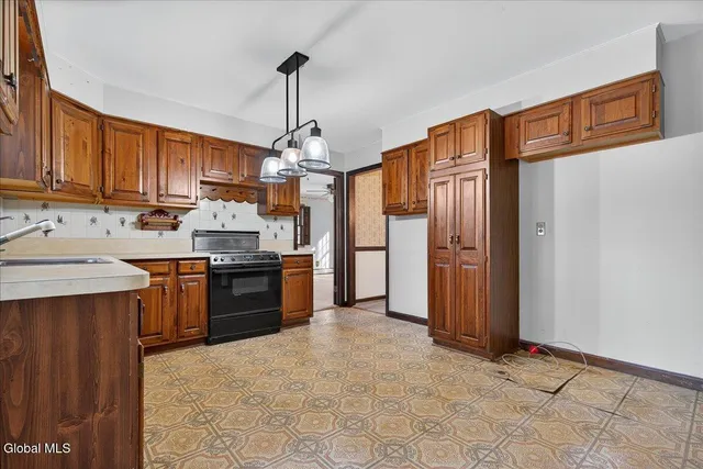 $424,900 | 17 Belmonte Lane, Clifton Park, NY 12065