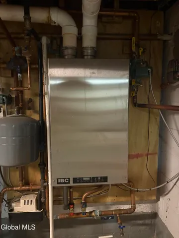 $424,900 | 17 Belmonte Lane, Clifton Park, NY 12065