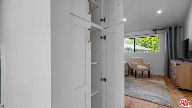 $1,399,975 | 4907 St Louis Court, Culver City, CA 90230