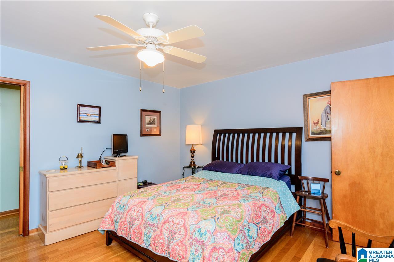 563 Shades Crest Road Birmingham, AL 35226 - Photo 17 of 36