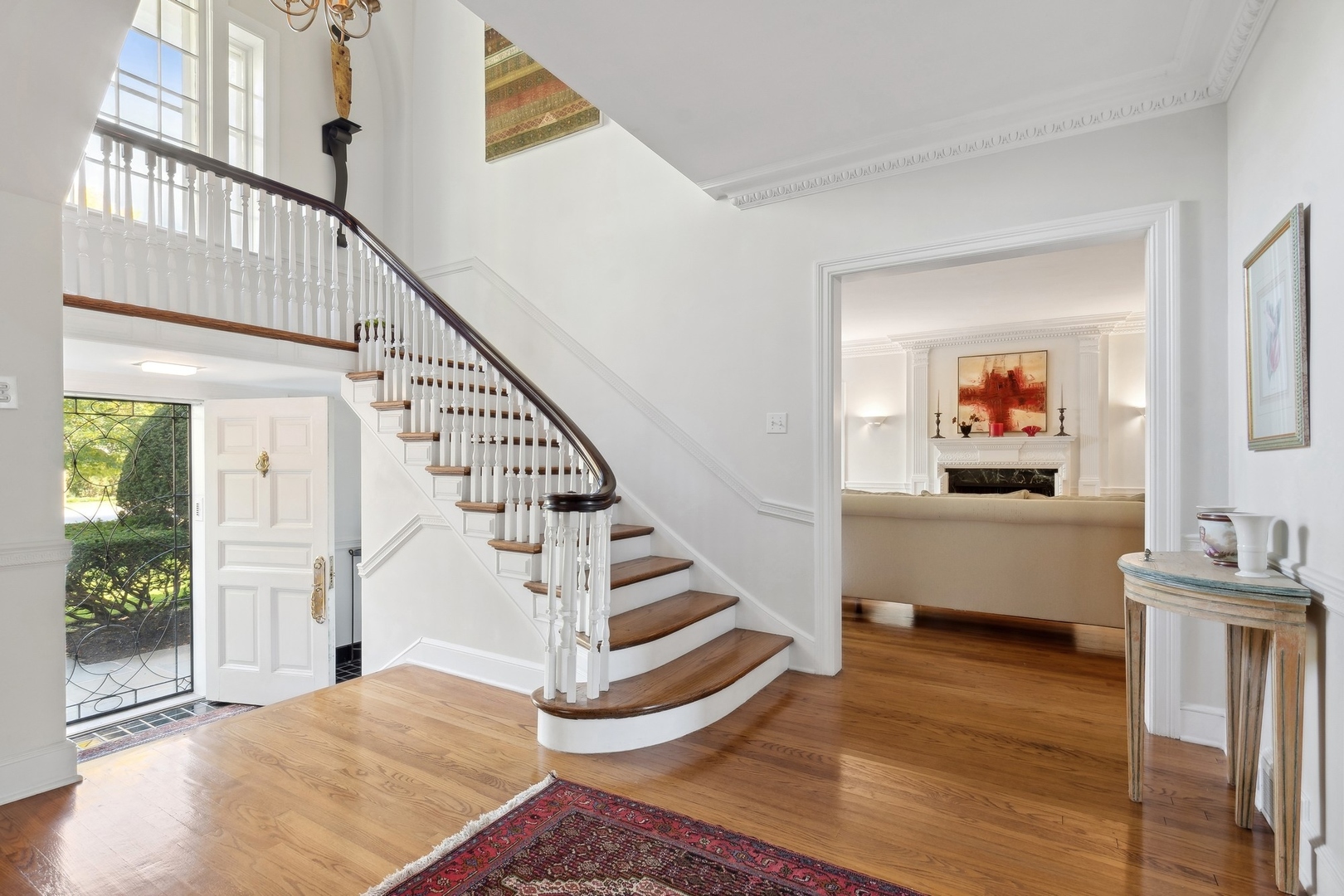 424 Sheridan Road Kenilworth, IL 60043 - Photo 3 of 16 Gallery Image 3