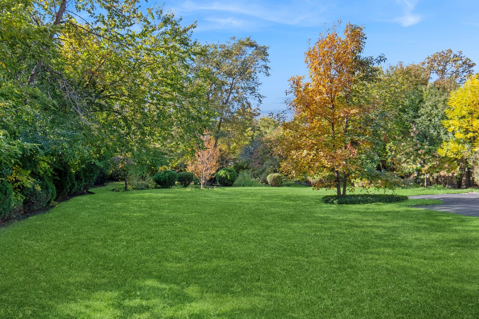 424 Sheridan Road Kenilworth, IL 60043 - Photo 10 of 16 Gallery Image 10