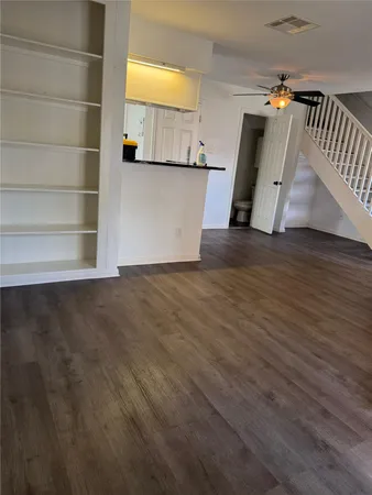 $1,350 | 3600 Jeanetta Street, Unit 804, Houston, TX 77063